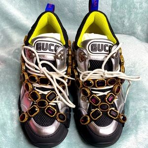 Limited Edition Holiday 2018 Gucci Flashtrek